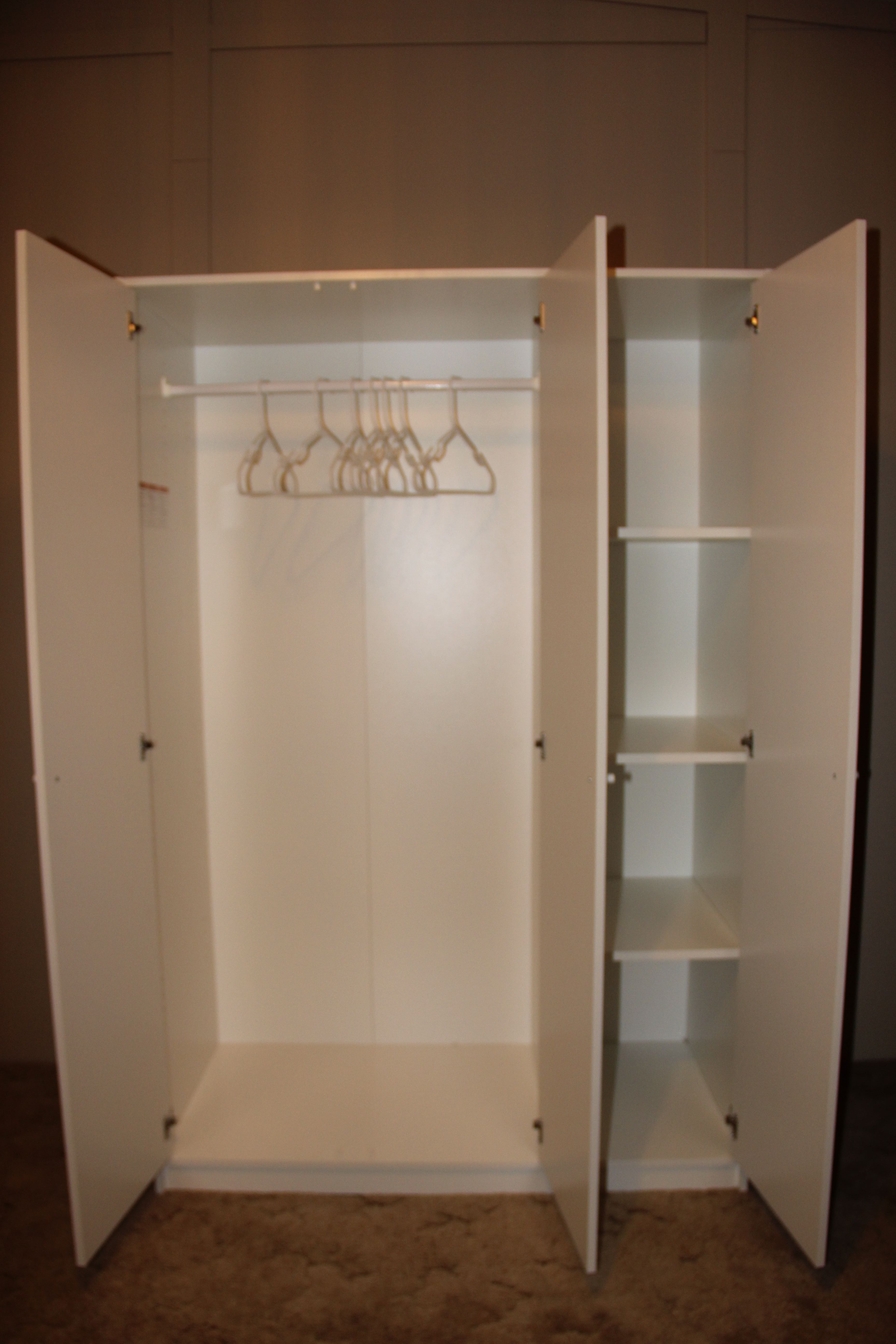 Private Room 5 for Rent in Burquitlam with High-Speed Internet